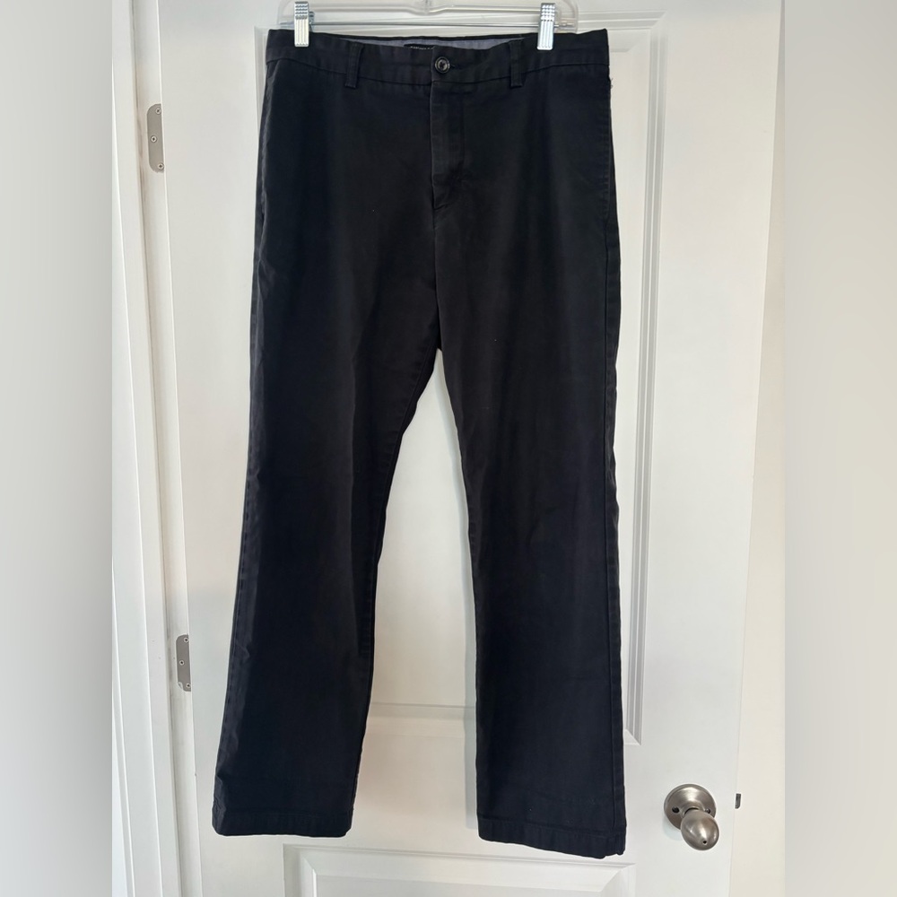 Banana Republic Men's Gavin Black Chinos